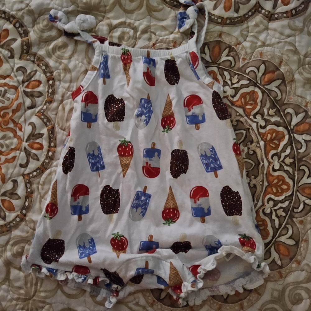 Old Navy White Ice Cream & Popsicle Print Baby One-Piece